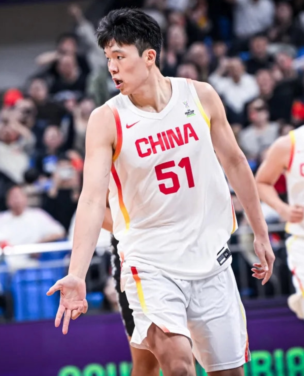 廖三宁17+6杨瀚森5中0中国男篮不敌马刺的简单介绍