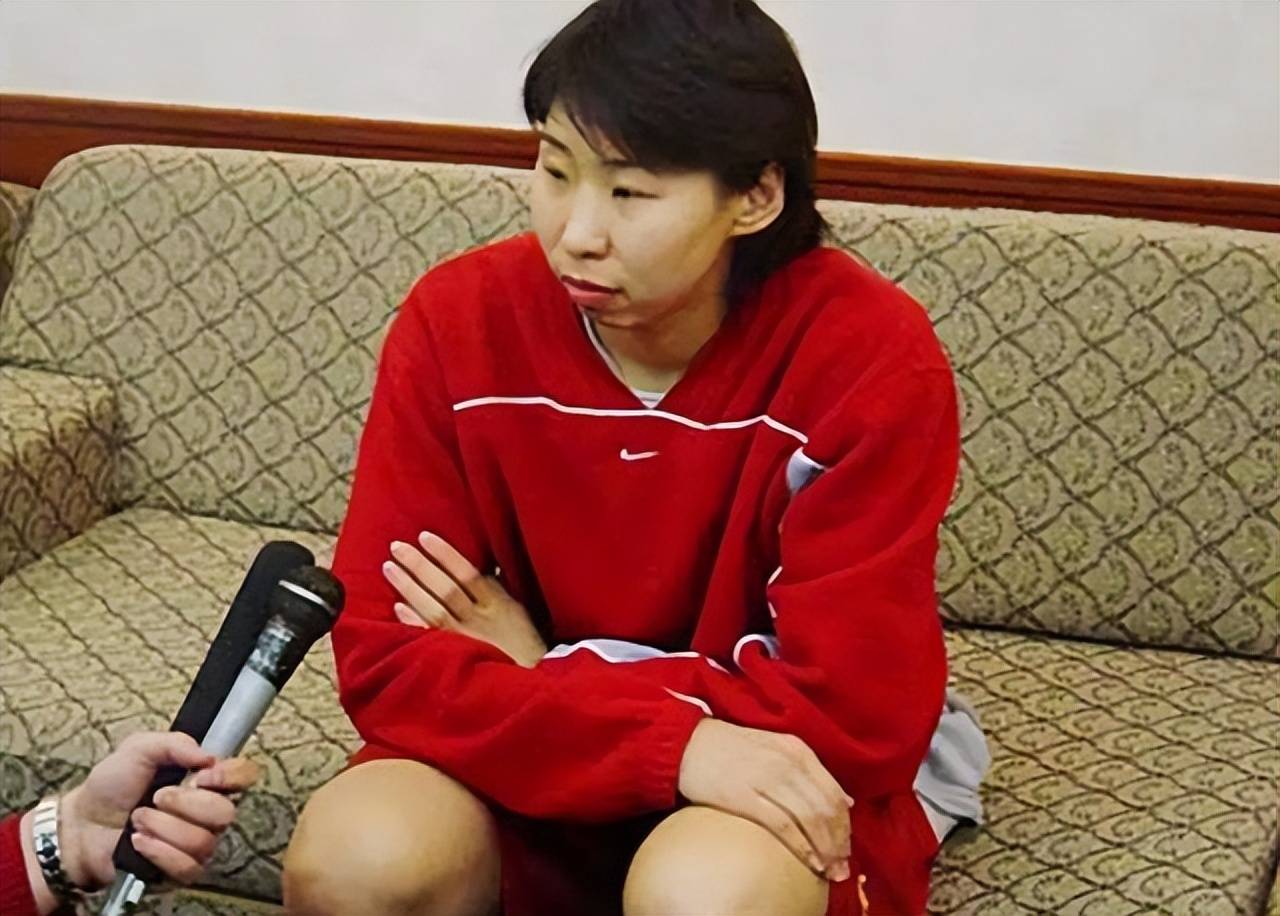 关于苗立杰成第四位入选FIBA名人堂的中国球员的信息