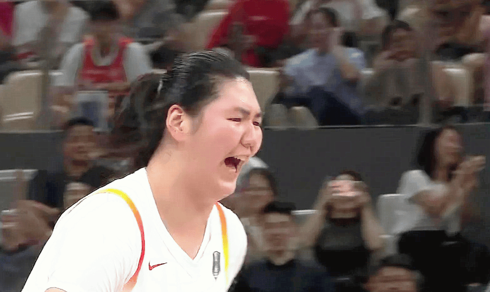 包含张子宇小组赛总结丨21中17轰43+12禁区无解罚球超准横移不足的词条