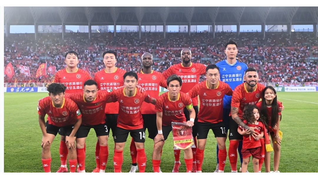 四位大牌国脚将转会加盟辽宁铁人！帮新东家冲超，卡兰