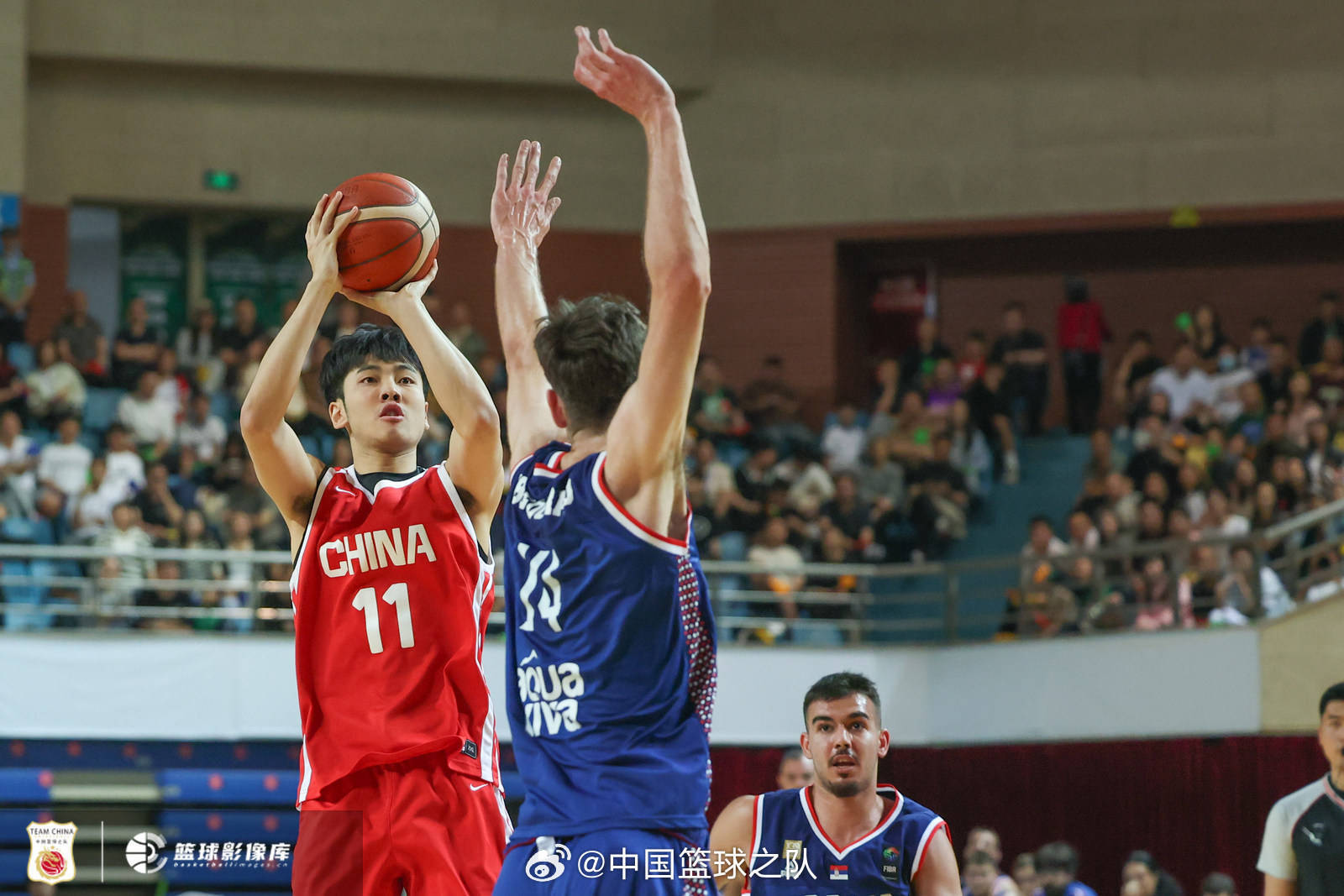 关于中国U19男篮遭三连败输49分淘汰赛对阵新西兰的信息
